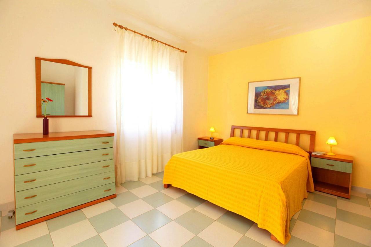 Residence Del Mare Casesicule Santa Maria Del Focallo Exterior photo